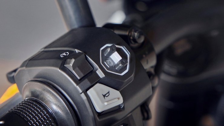 CB500 Hornet
